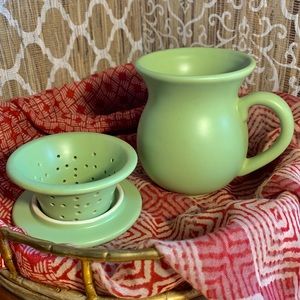 Tea Infuser Mug Lime Green Ceramic